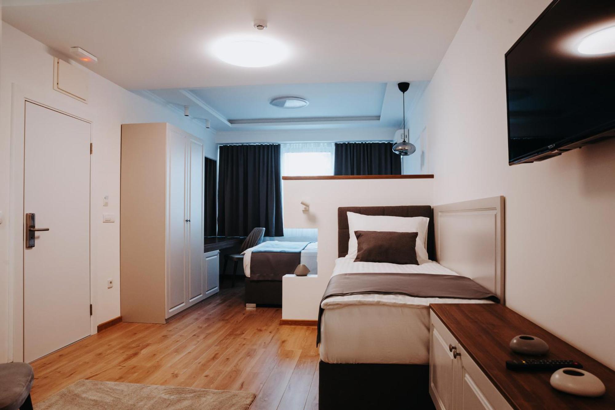 Boutique Hotel Nea Brcko Ngoại thất bức ảnh